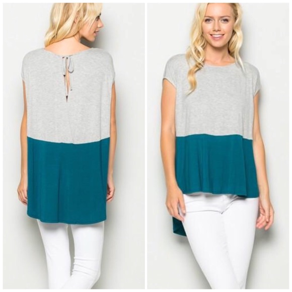 ❗️CLOSING SALE❗️Color Block Cap Sleeve Tunic Top - Picture 3 of 3